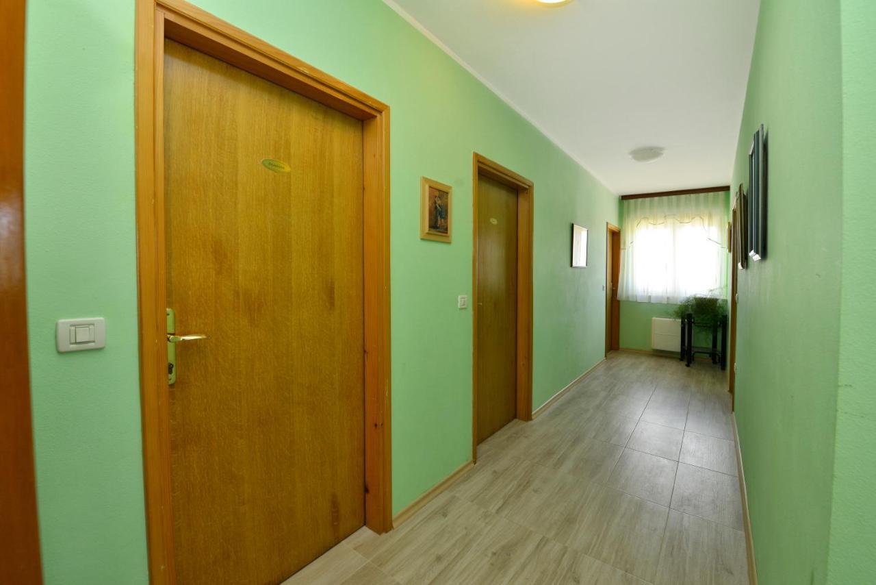 Bed And Breakfast Julia Seget  Esterno foto