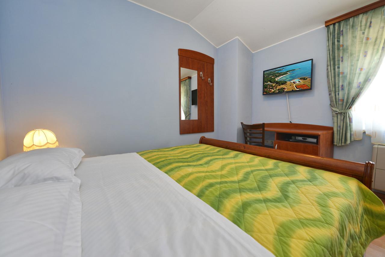 Bed And Breakfast Julia Seget  Esterno foto