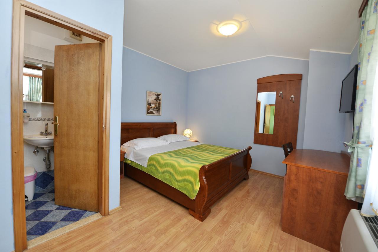 Bed And Breakfast Julia Seget  Esterno foto