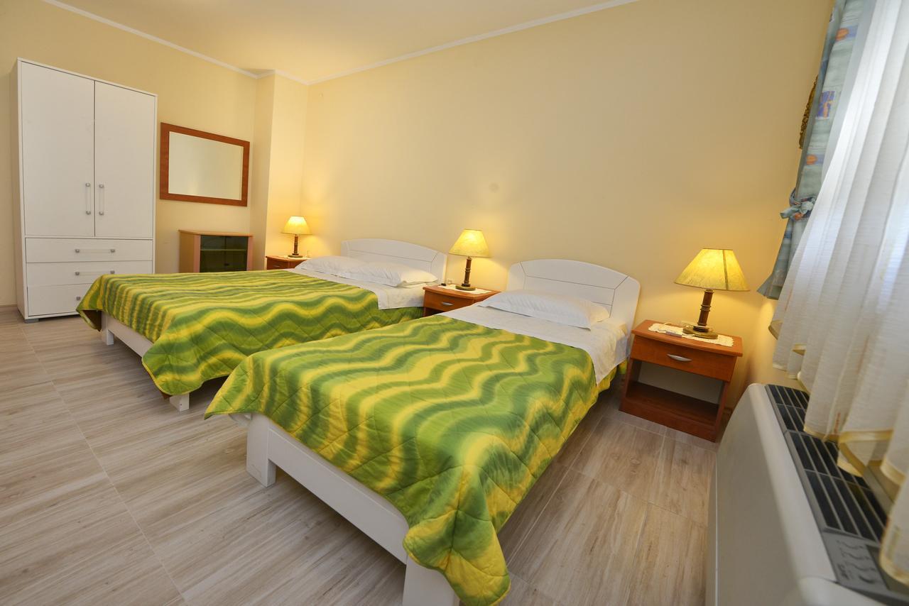 Bed And Breakfast Julia Seget  Esterno foto