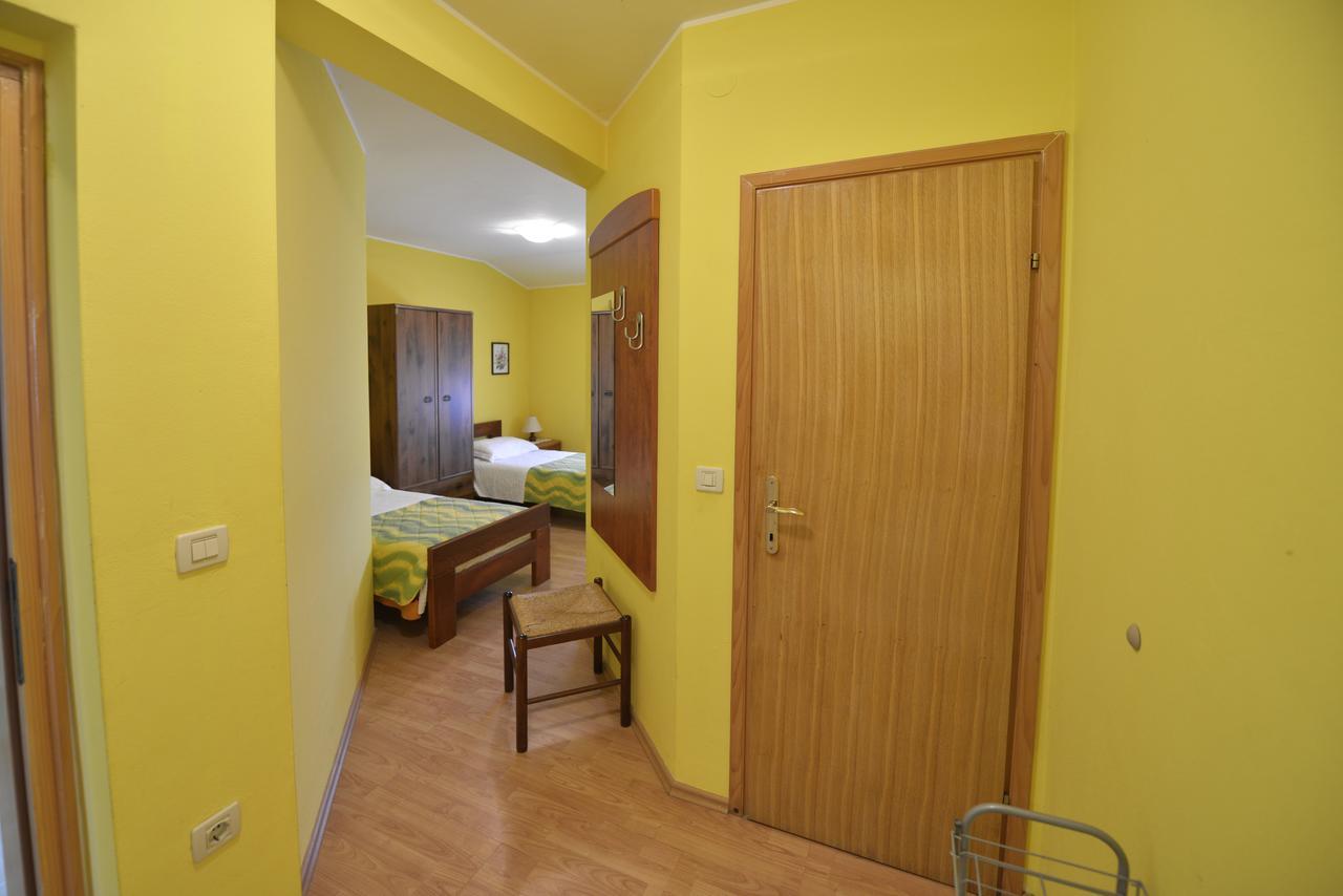 Bed And Breakfast Julia Seget  Esterno foto