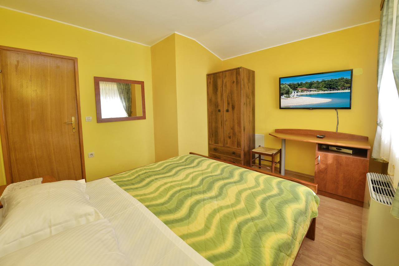Bed And Breakfast Julia Seget  Esterno foto